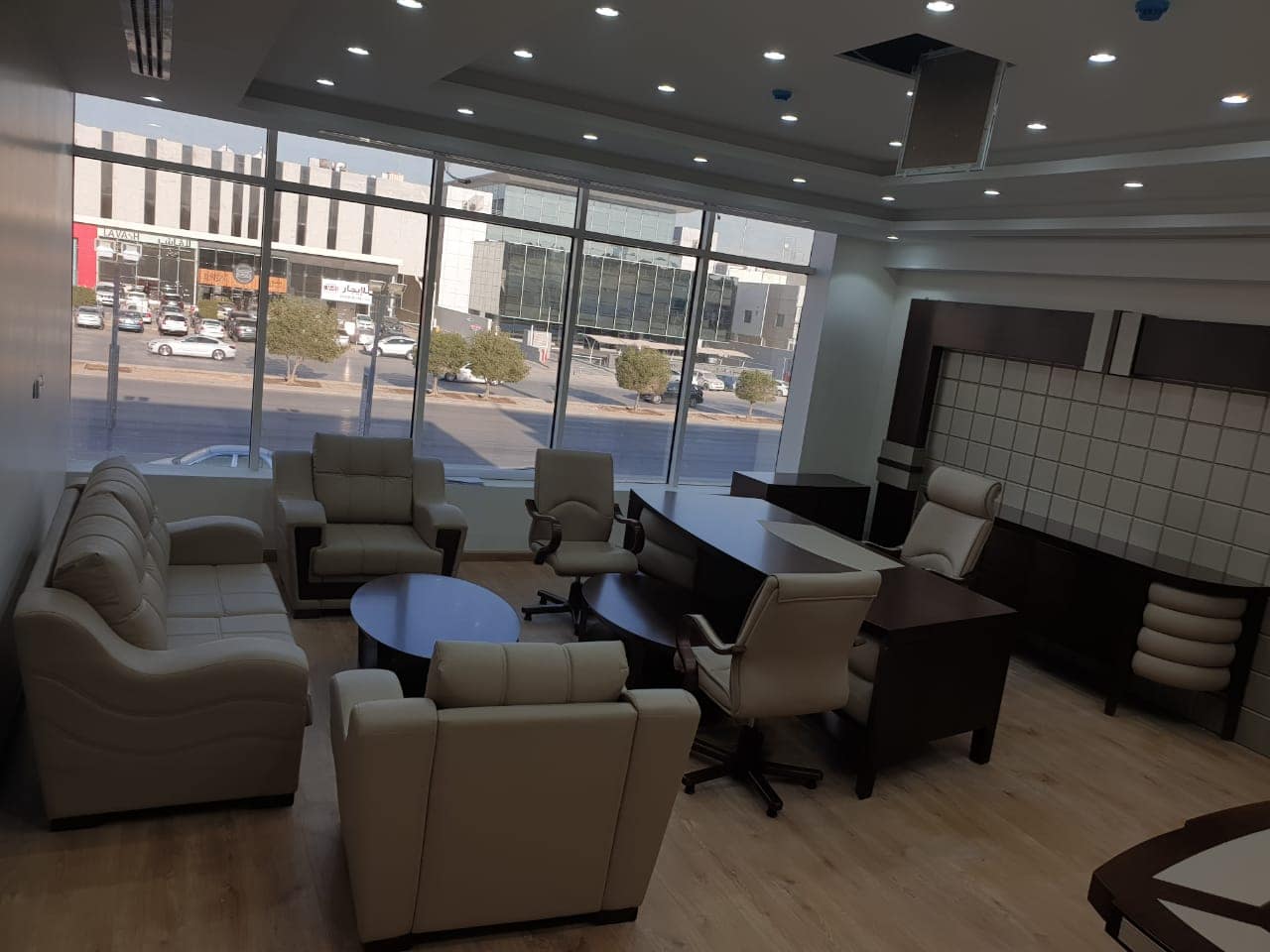 SAUDI ARABIA - KAP Office Project Modern Office Set